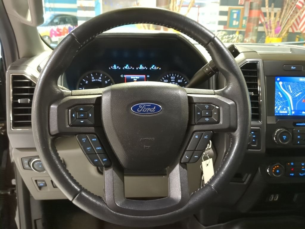 Used 2020 Red Ford  image 2