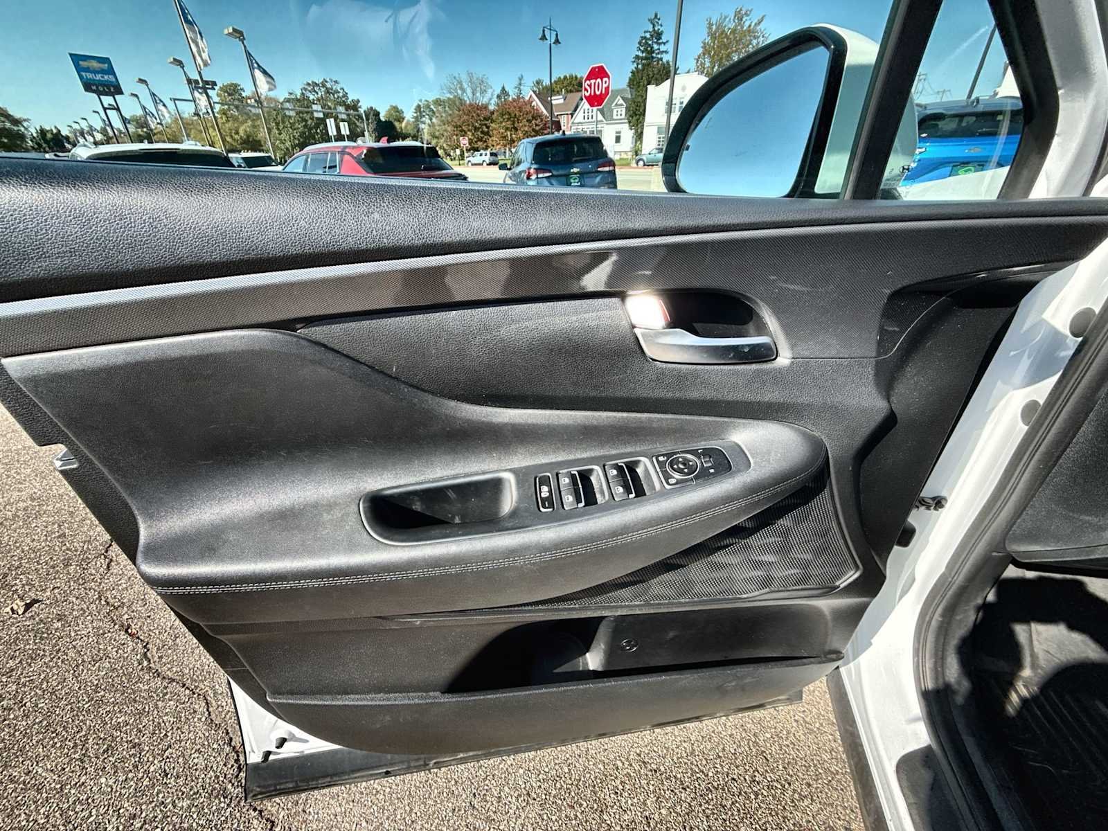 Used 2022 White Hyundai SEL image 21