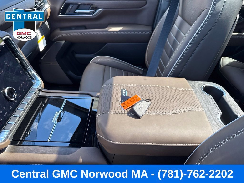 New 2026 Onyx Black GMC Denali Ultimate image 21