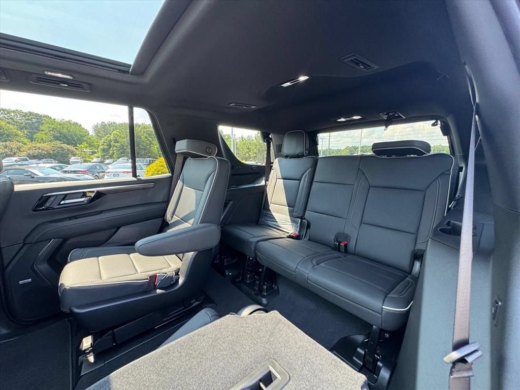 2026 Chevrolet Tahoe Premier - Photo 9