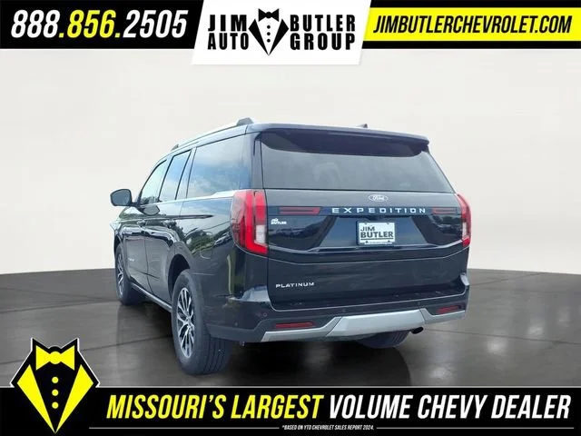 Used 2025  Ford Platinum image 2
