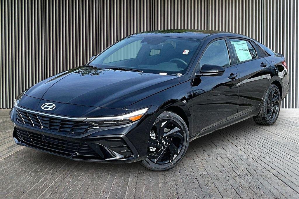 New 2026 Abyss Black Hyundai SEL Sport image 2