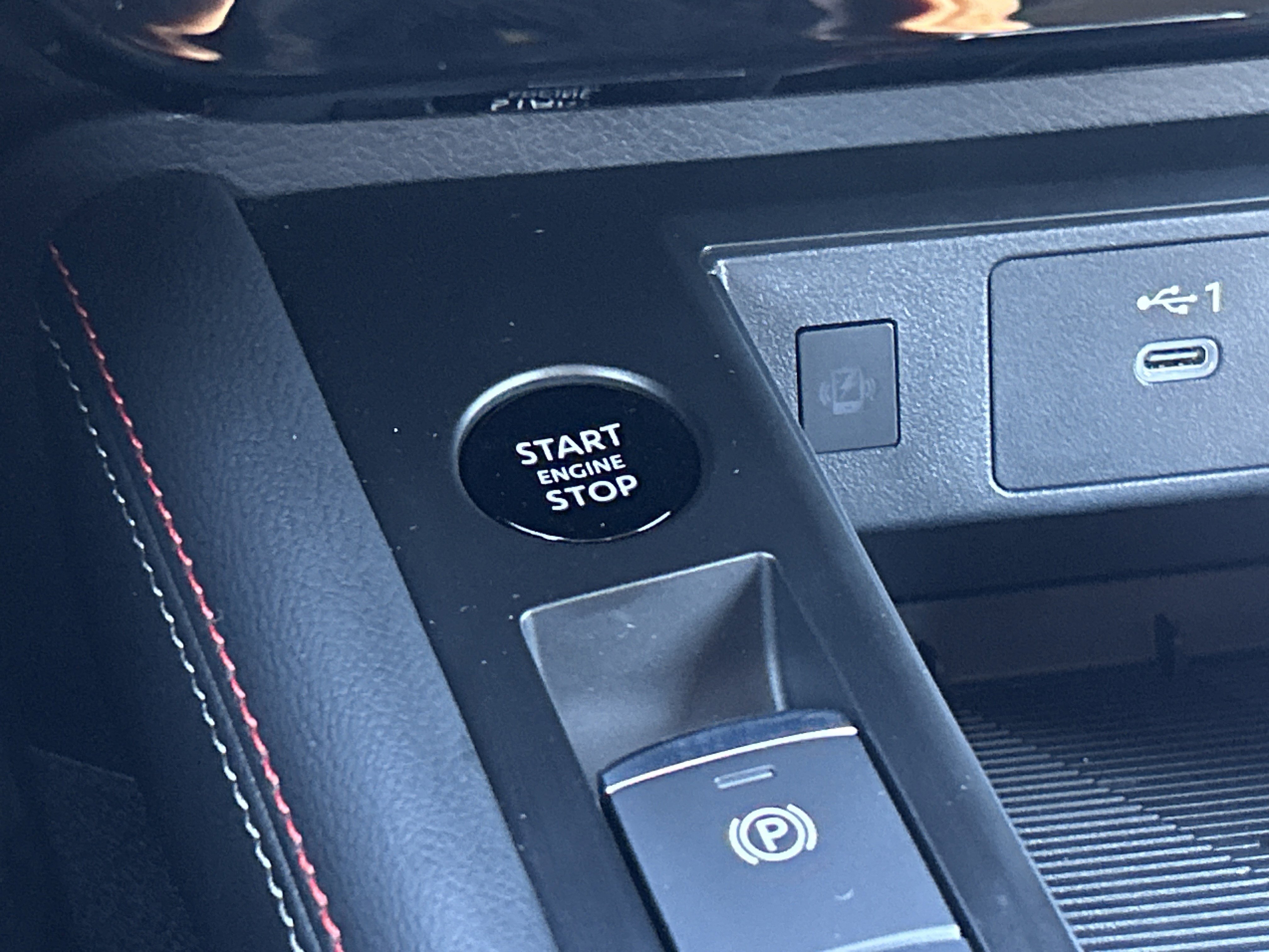 2026 Nissan KICKS SR - Photo 8