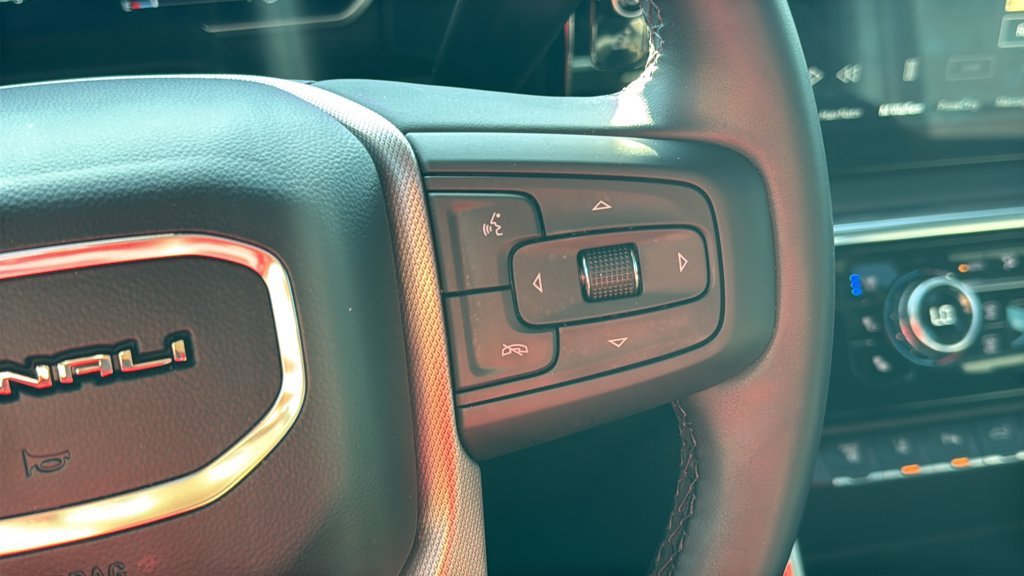 Used 2024 Onyx Black GMC Denali image 19