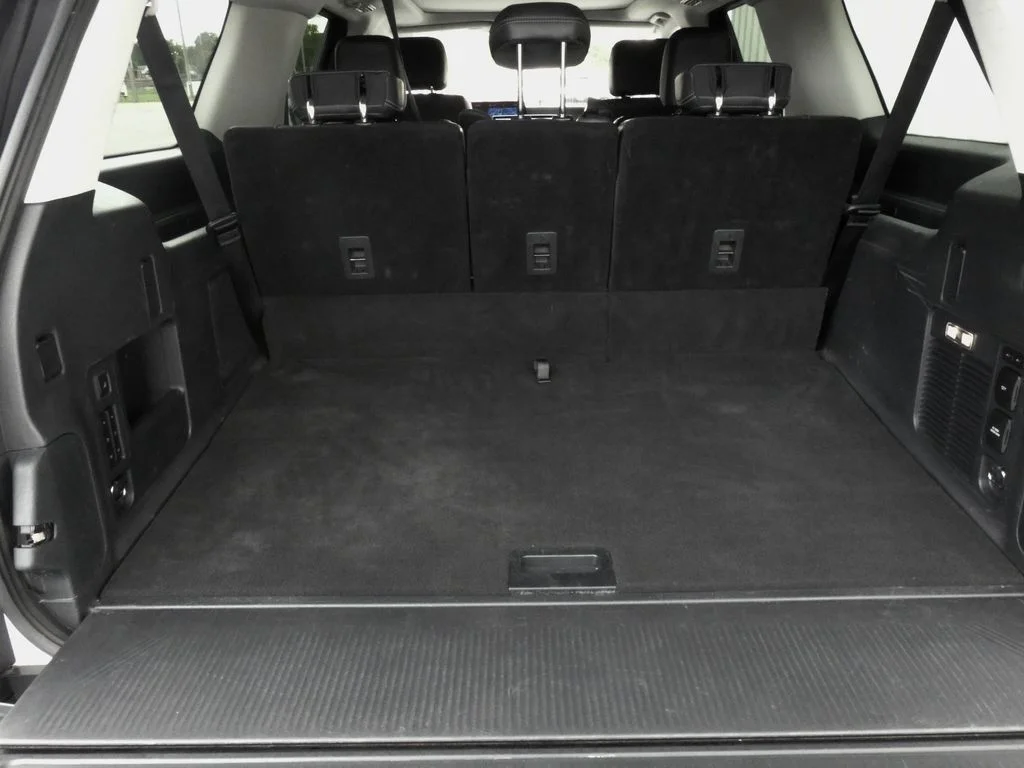 Used 2025 White Ford Platinum image 45