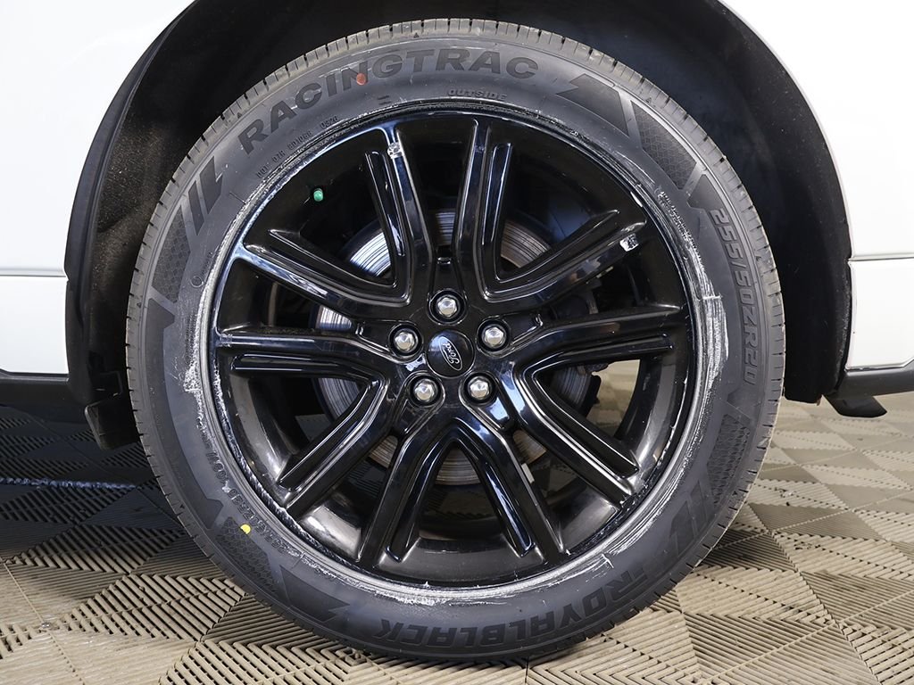 2024 Ford Edge ST-Line - Photo 18