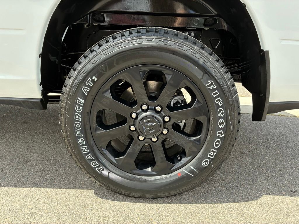 New 2026 Bright White Clear-Coat Exterior Paint RAM Laramie image 44