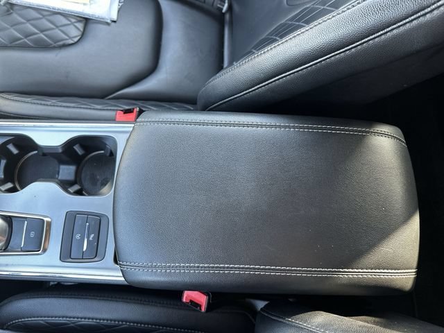 2024 Ford Edge Titanium - Photo 23