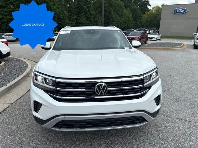 Used 2022 White Volkswagen 2.0T SEL image 3