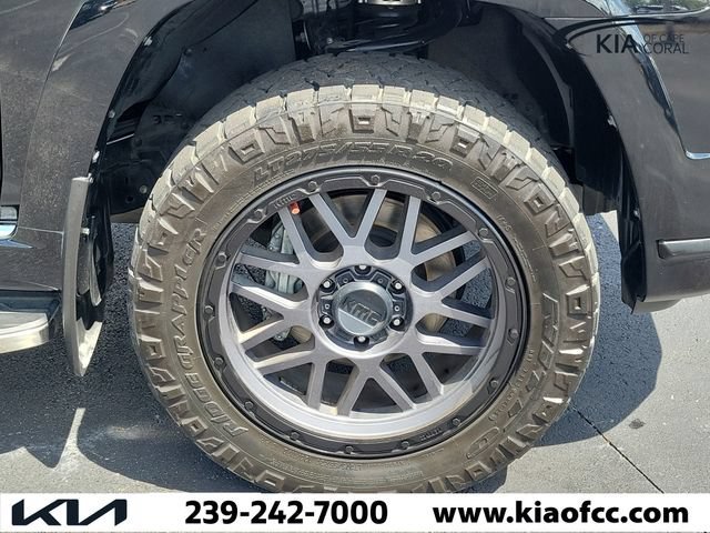 Used 2022 Midnight Black Metallic Toyota Limited image 8