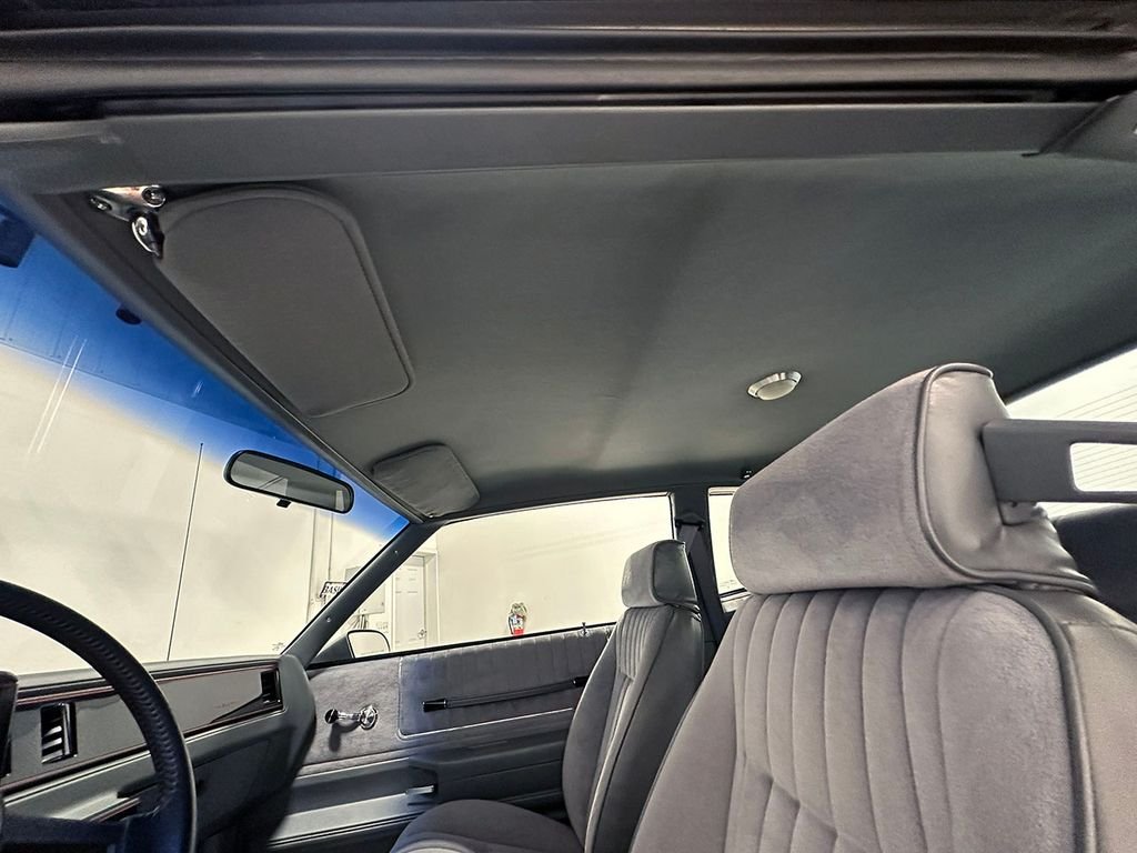 Used 1987 Gray Chevrolet  image 71