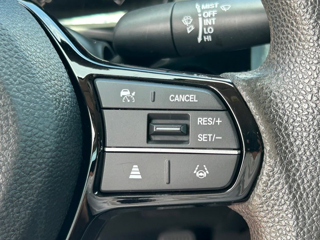 Used 2022 Red Honda LX image 25