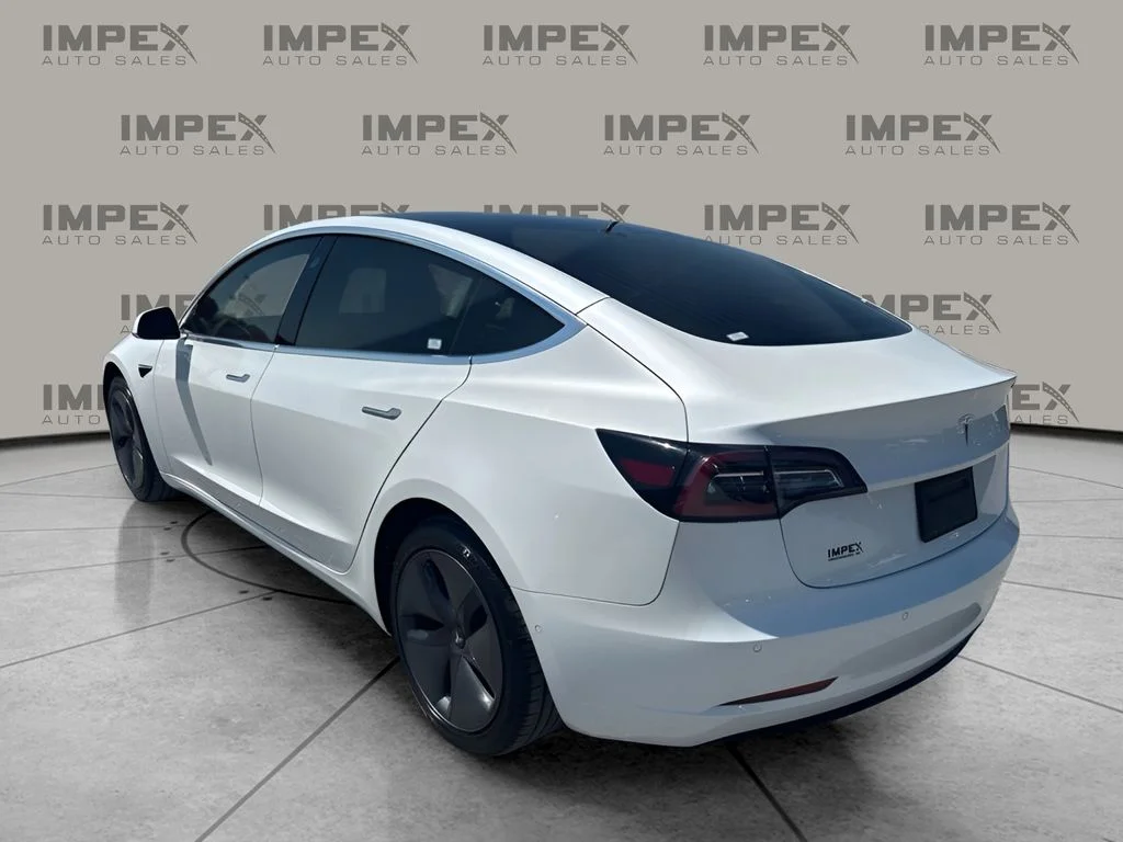 Used 2020 White Tesla Standard Range Plus image 2