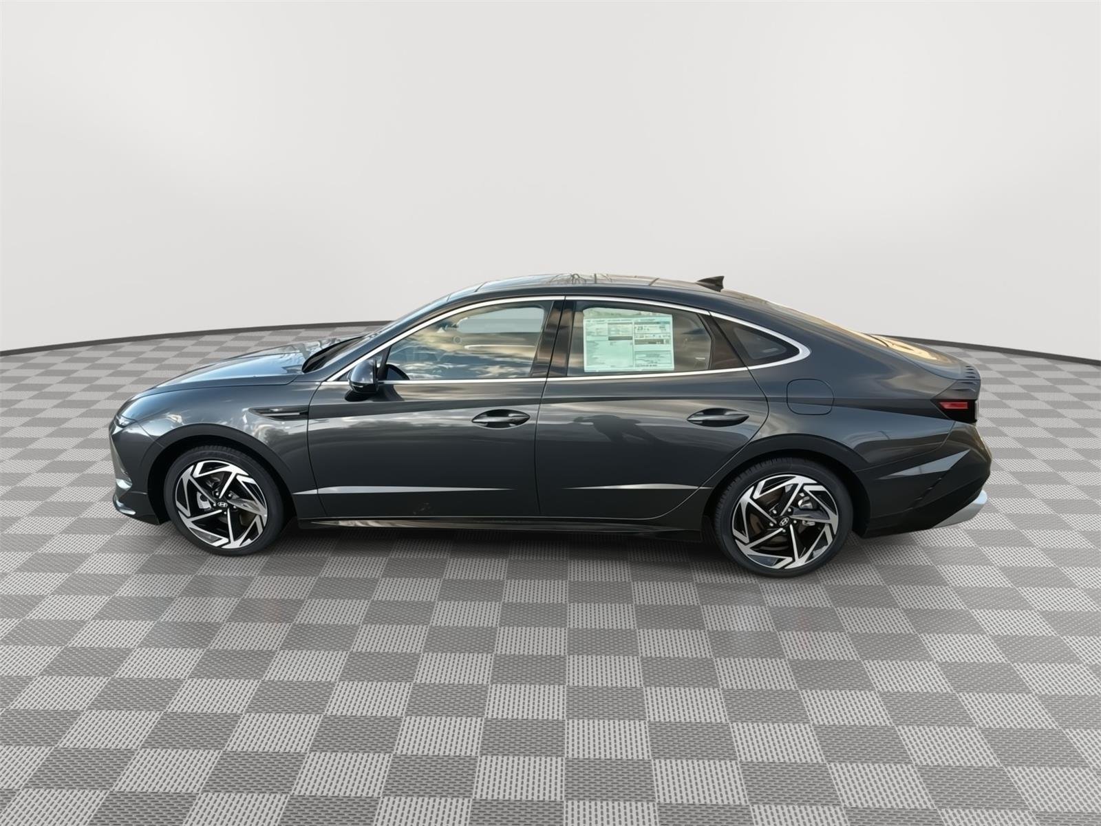 New 2025 Portofino Gray Hyundai SEL Convenience image 8