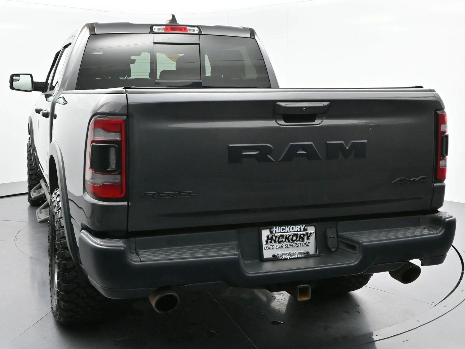 Used 2020 Granite Crystal Metallic Clearcoat Ram Rebel image 6