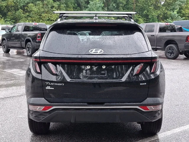 Used 2023 Black Hyundai SEL image 3