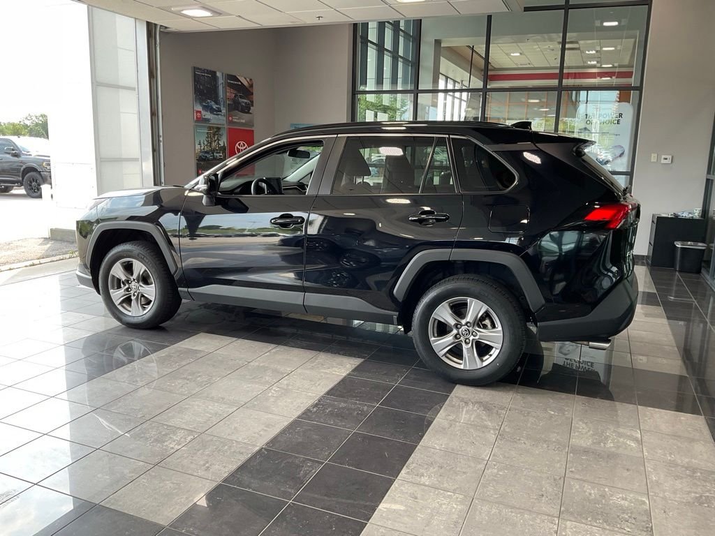 Used 2024 Black Toyota XLE image 4