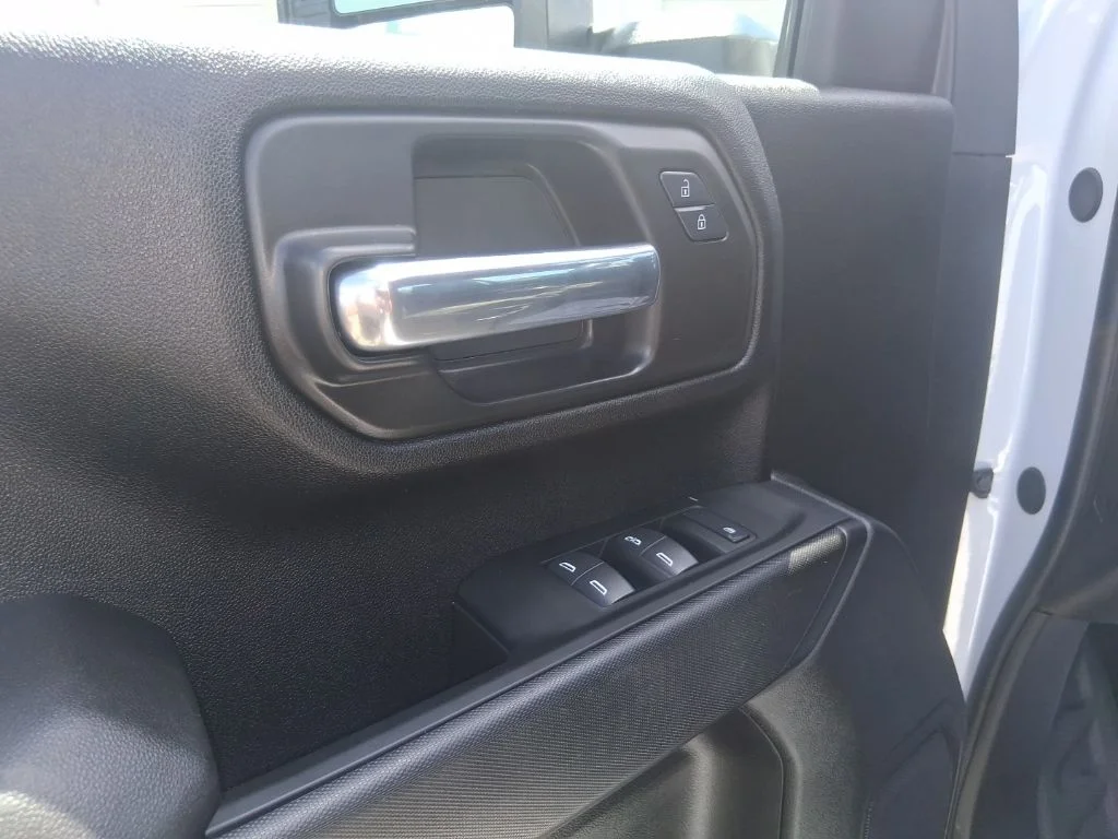 Used 2025 White GMC Pro image 7