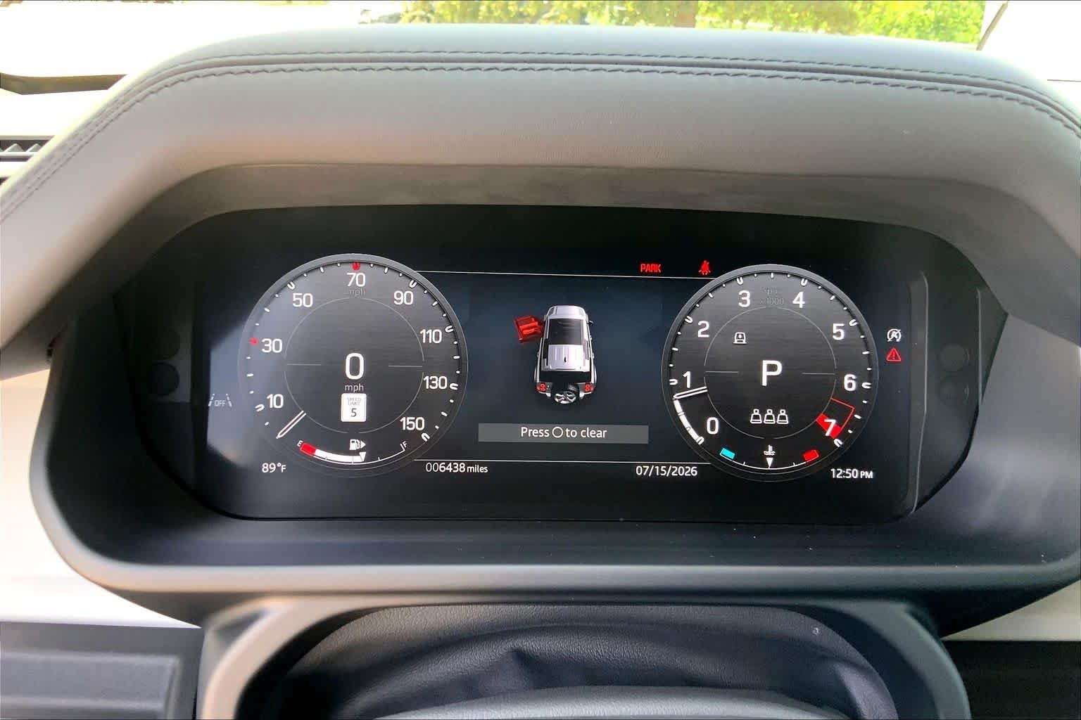 Used 2024 Fuji White Land Rover S image 25