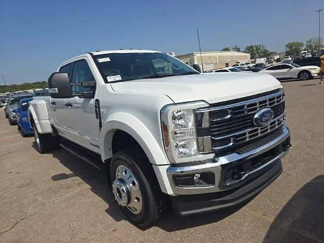2024 Ford F-450SD XLT