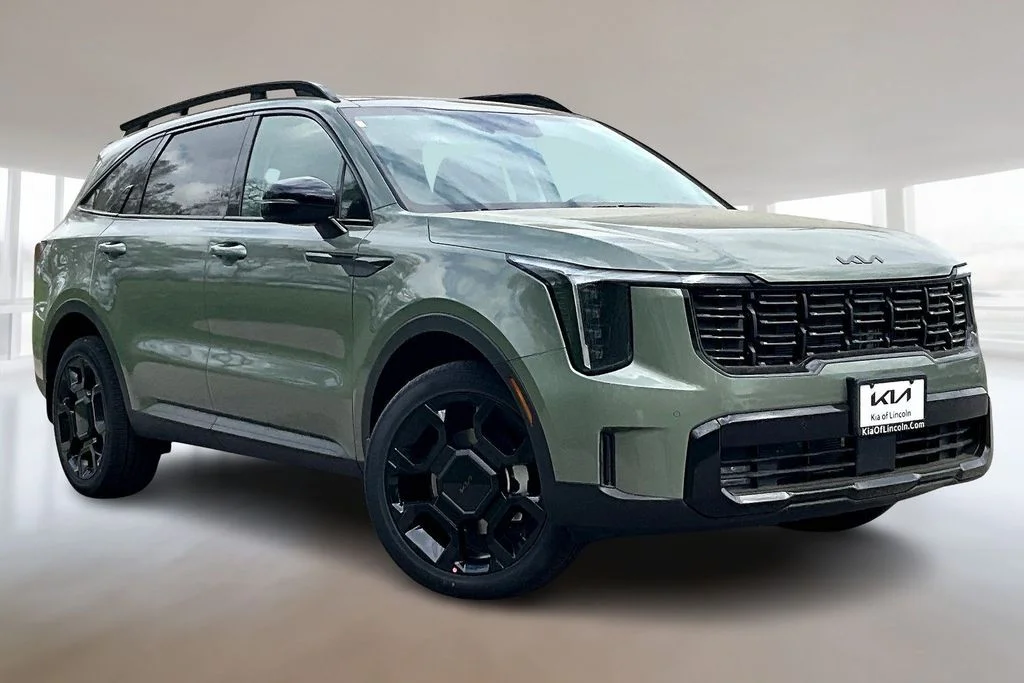 New 2026 Jungle Green Kia X-Line EX AWD image 2