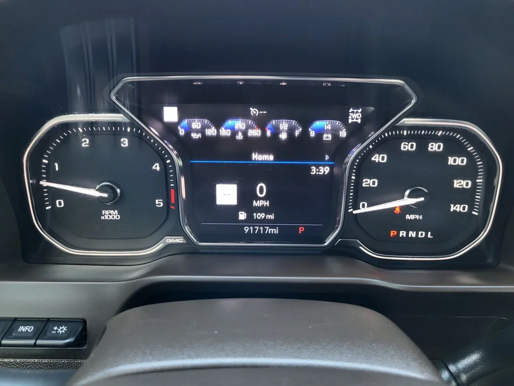 Used 2022 Summit White GMC Denali DRW image 12