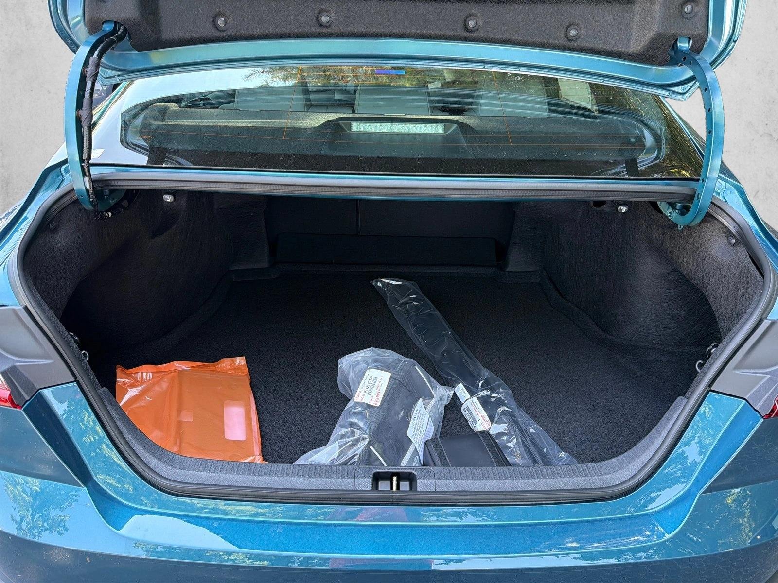 New 2026 Ocean Gem Toyota SE image 18