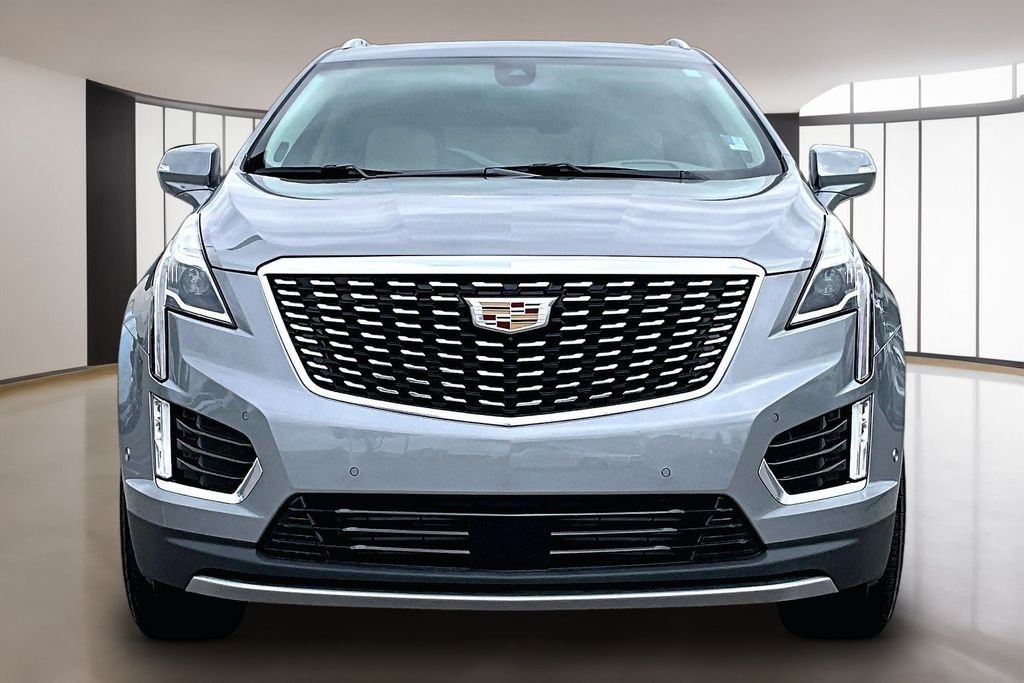 Used 2025 Silver Cadillac Premium Luxury image 3