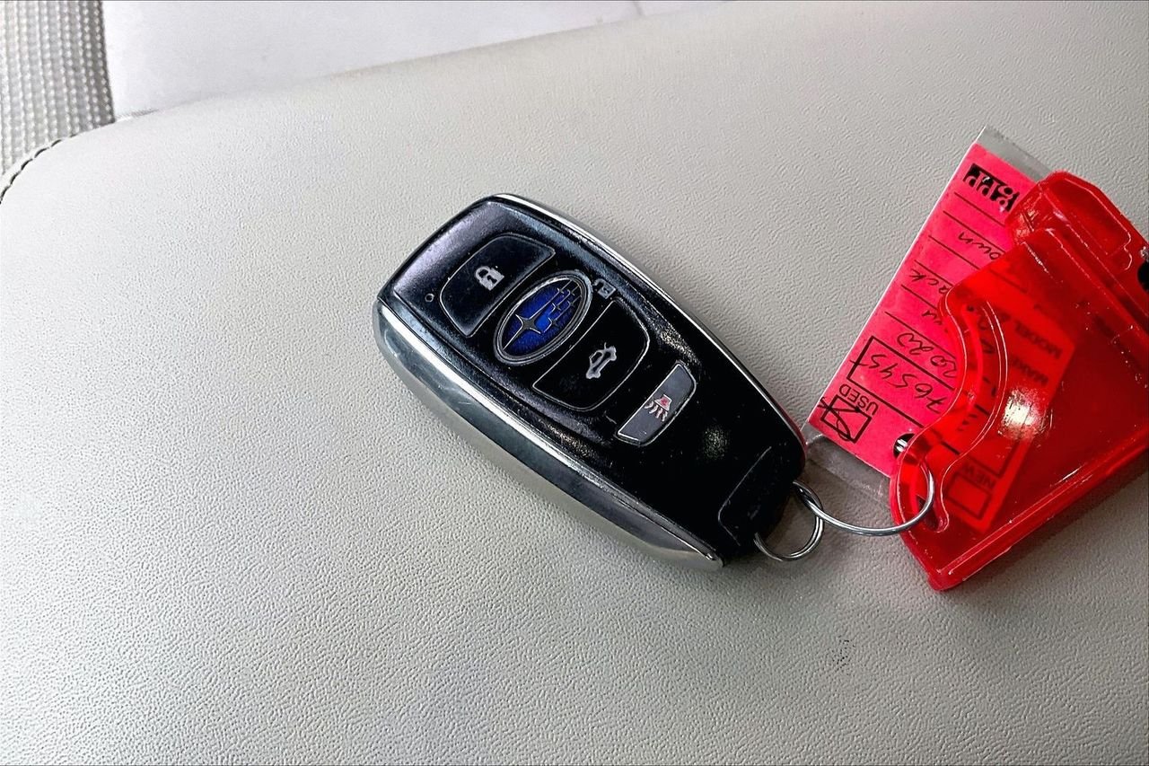Used 2020 Gray Subaru Premium image 35