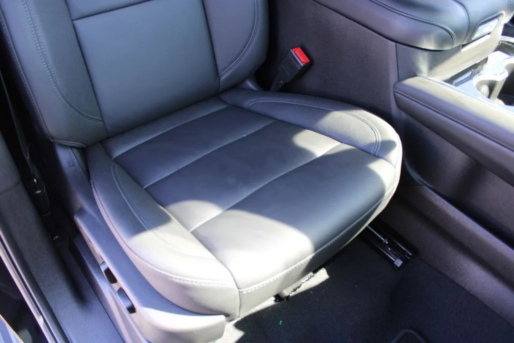 Used 2026 Black Chevrolet LT image 14