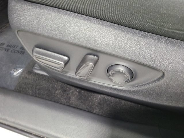Used 2024 Ice Cap Toyota XLE image 12