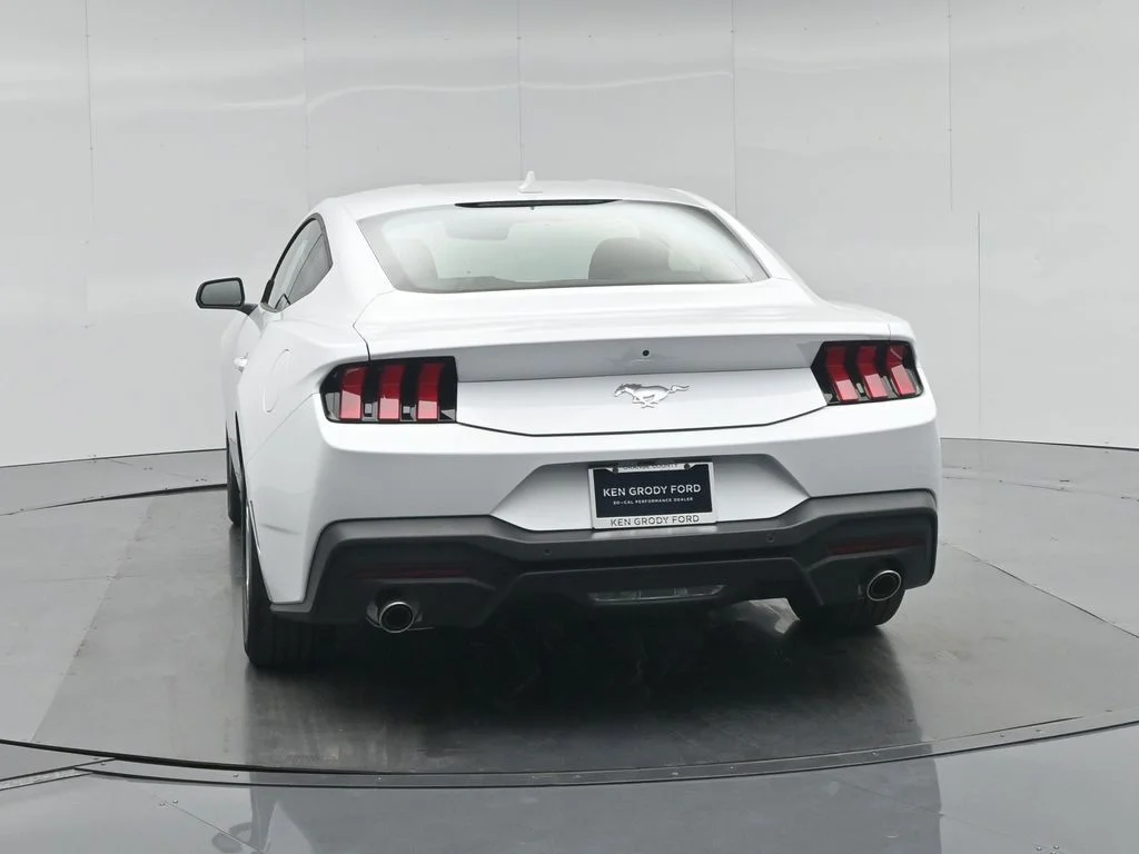 New 2026 Oxford White Ford EcoBoost image 25