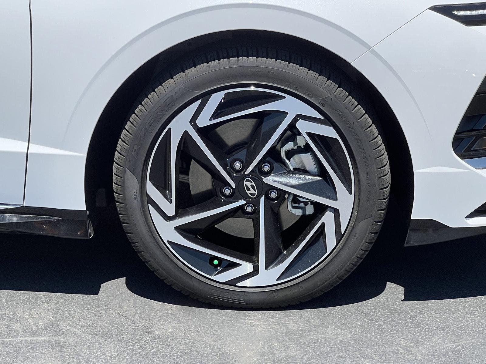 2026 Hyundai Sonata SEL - Photo 16