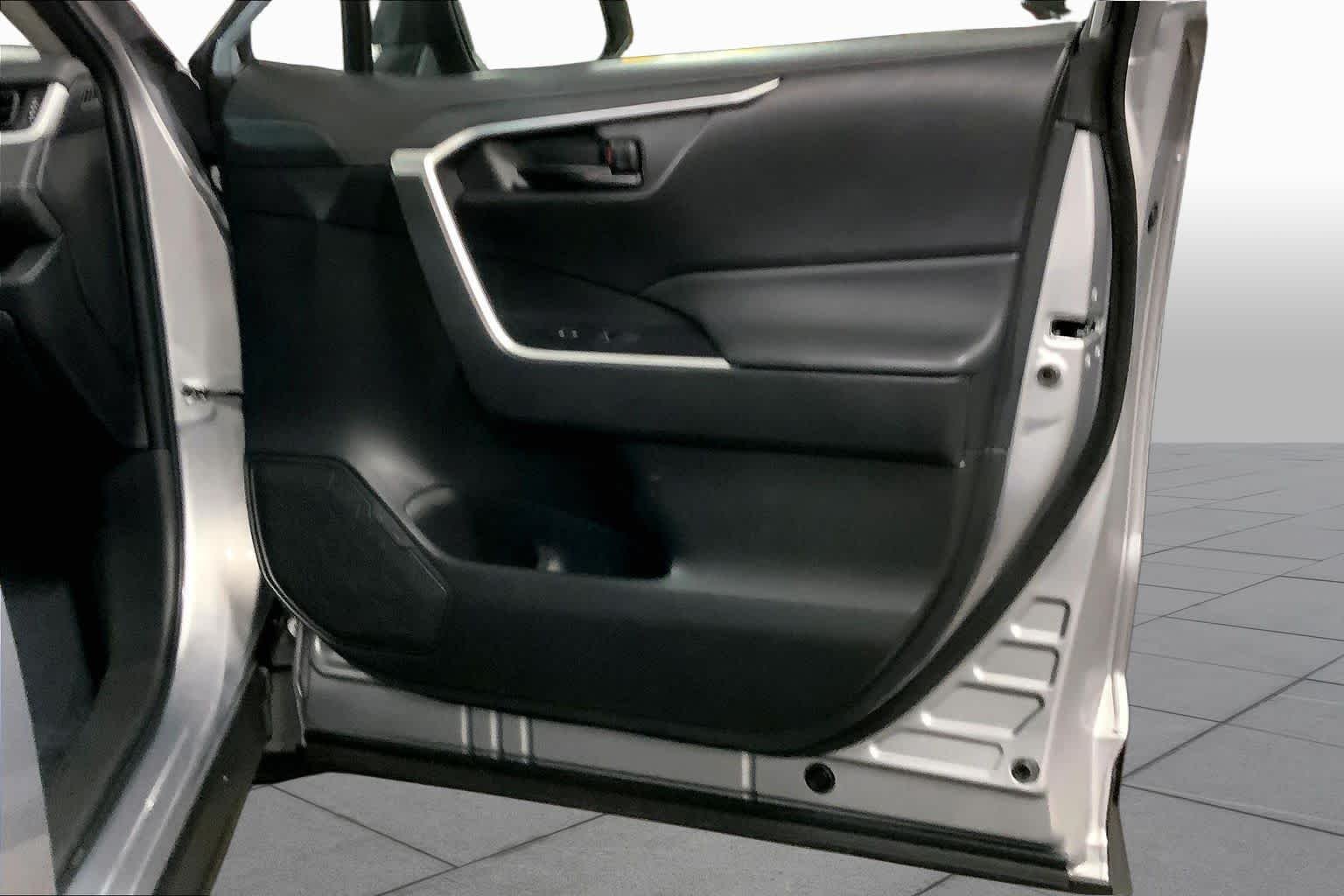 Used 2024 Silver Sky Metallic Toyota LE image 23