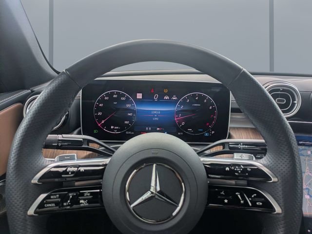 Used 2024  Mercedes-Benz CLE 300 image 27