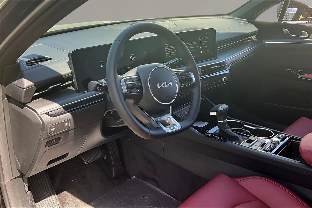 New 2026 Aurora Black Pearl Kia GT-Line AWD image 7