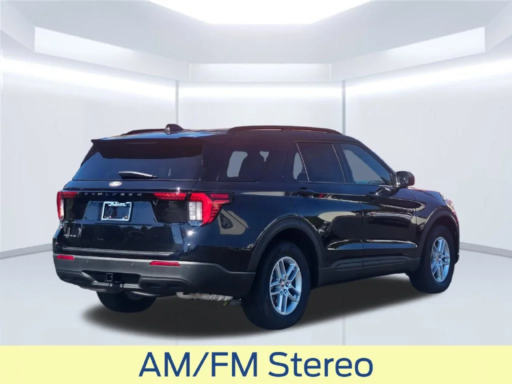 New 2027 Black Ford Active image 22