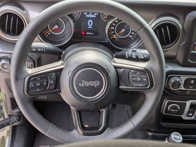Used 2023 Green Jeep Sport S image 26