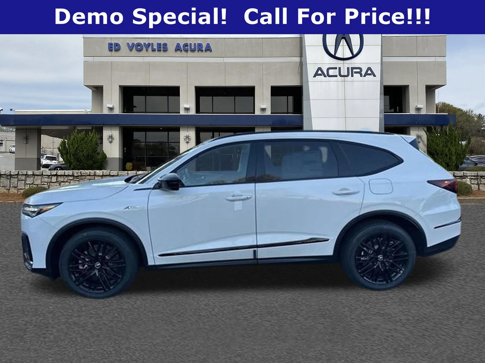 Used 2026 Platinum White Acura w/A-Spec Advance Package image 8