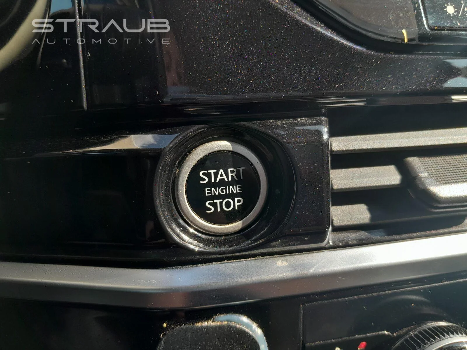 Used 2022 Scarlet Ember Tintcoat Nissan Platinum image 19