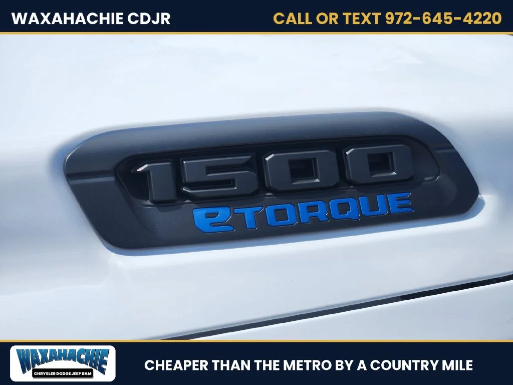 New 2027 Bright White Clear-Coat Exterior Paint RAM Express image 9