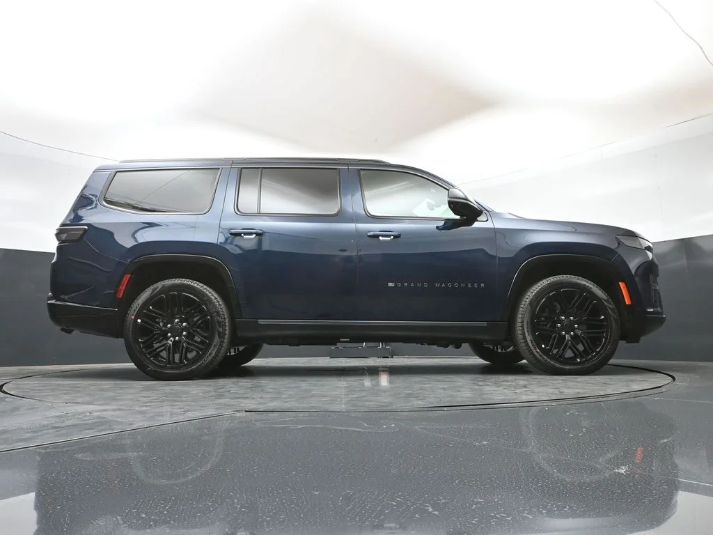 New 2026 Fathom Blue Pearl-Coat Exterior Paint (Late Availability) Jeep Limited Reserve image 57