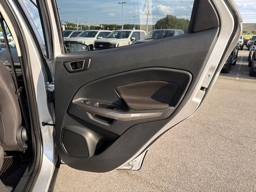 Used 2021 Silver Metallic Ford SE image 19