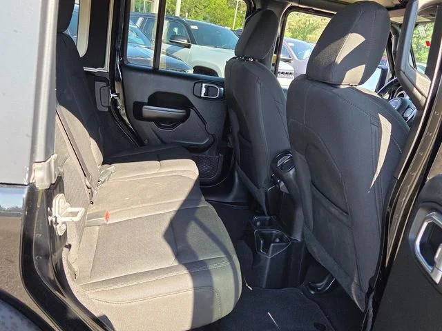 Used 2021 Black Jeep Unlimited Sport S image 14