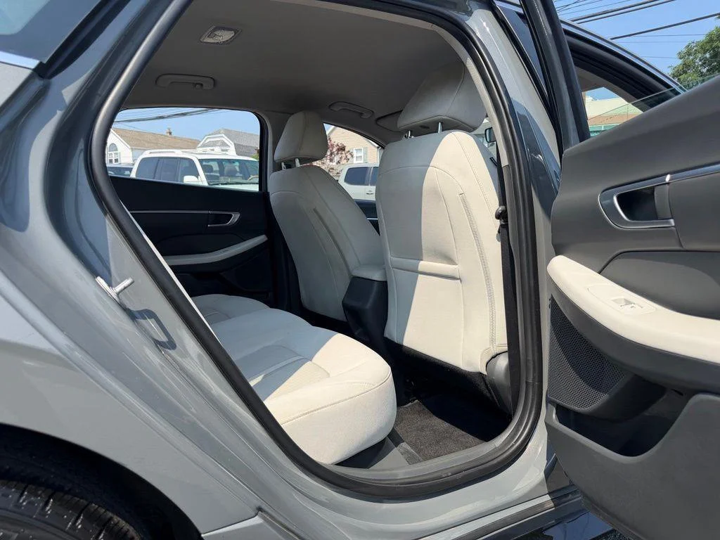 2023 Hyundai Sonata SEL - Photo 13
