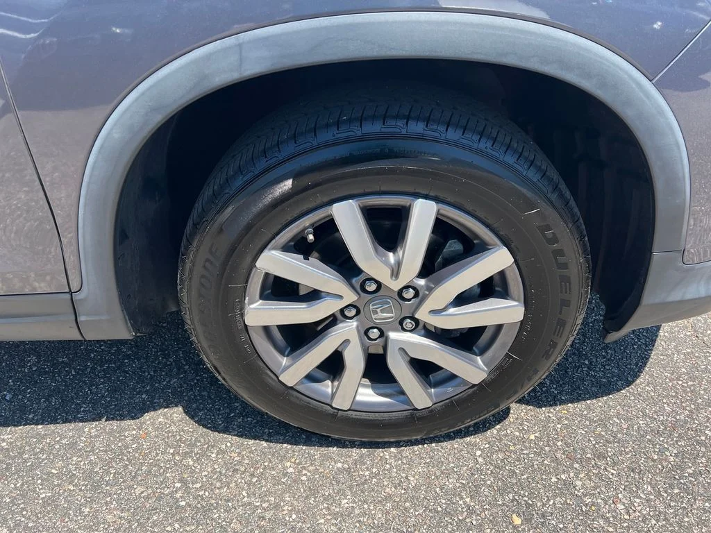 Used 2020 Gray Honda EX image 5