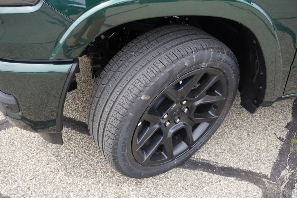 New 2026 Serrano-Green Metallic Exterior Paint RAM Laramie image 9