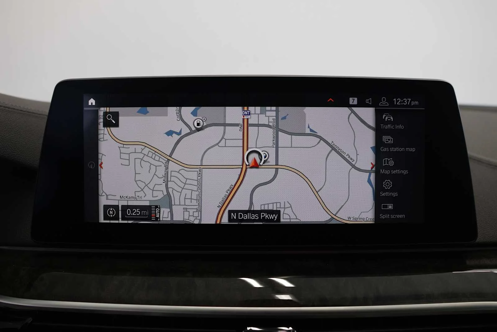 Used 2020 Dark Graphite Metallic BMW M550i xDrive image 19
