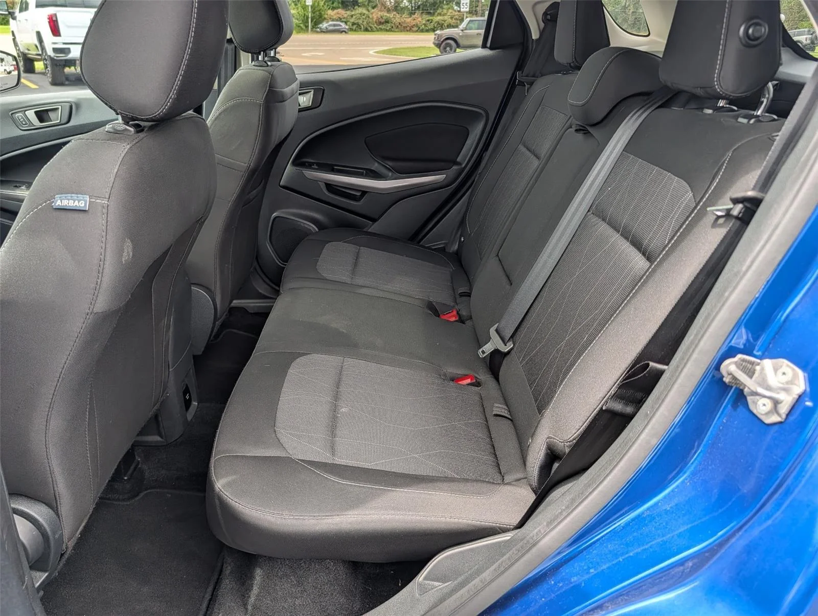Used 2021 Lightning Blue Ford SE image 31