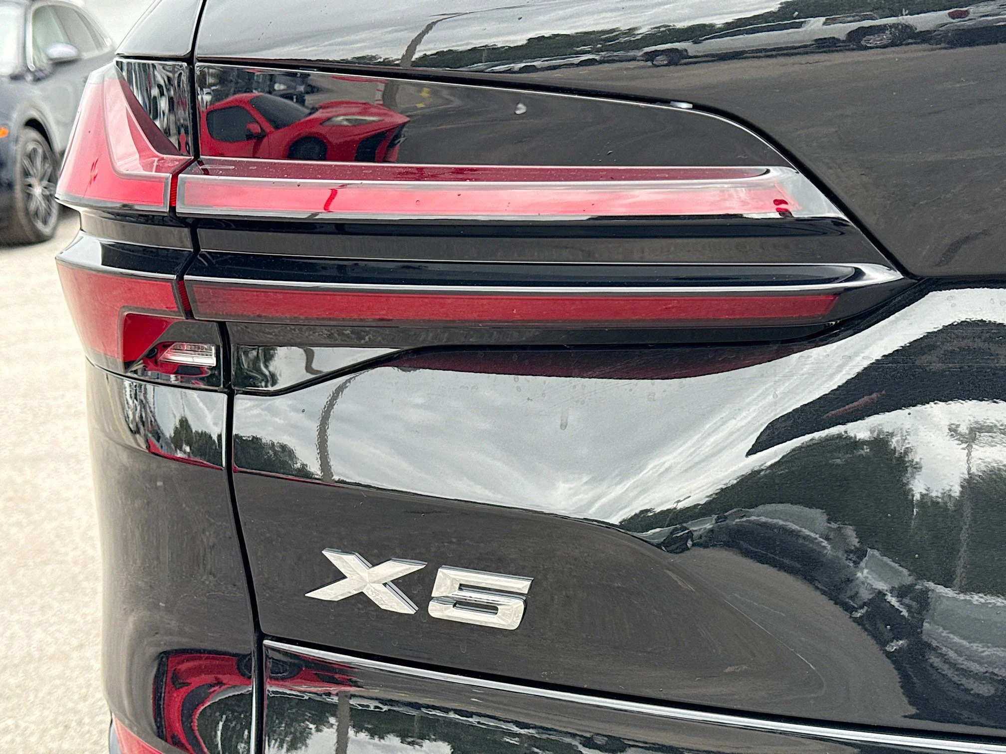 New 2026 Black Sapphire Metallic BMW xDrive50e image 10